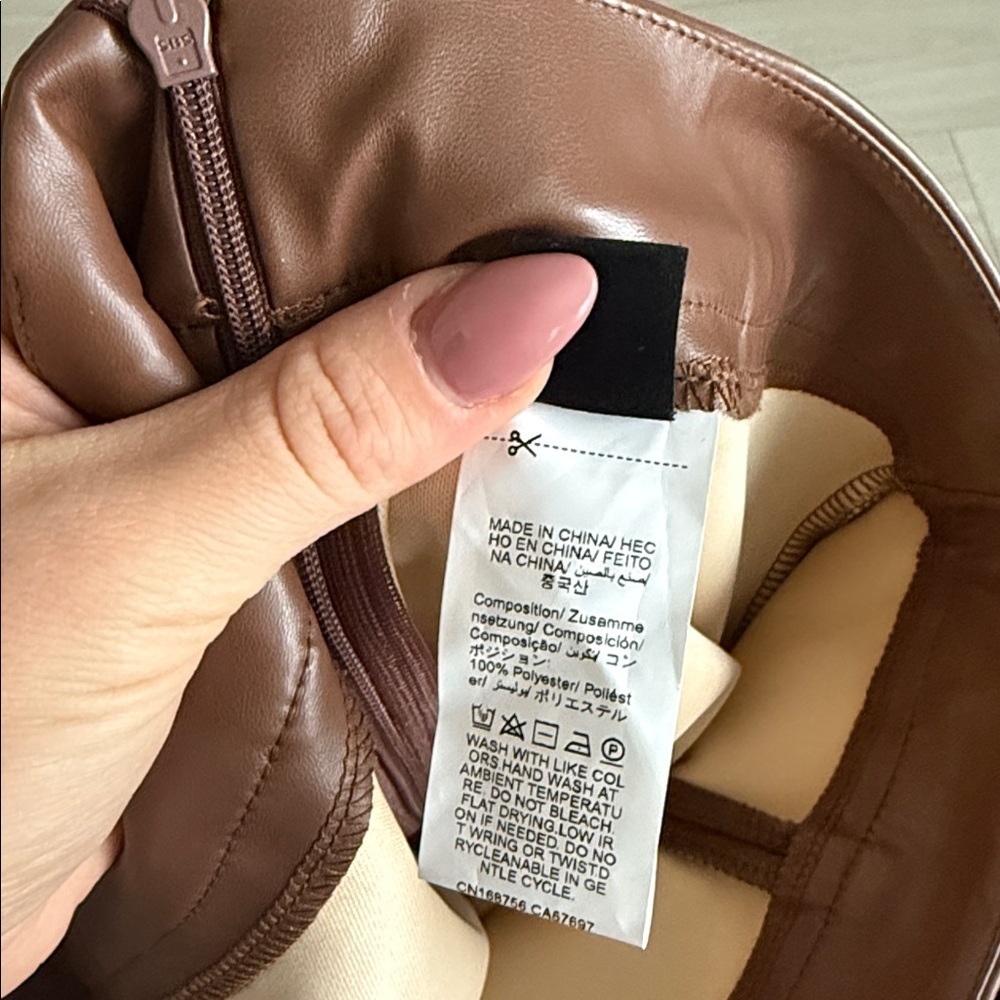 SHEIN  Brown Leather Skirt - Picture 7 of 7